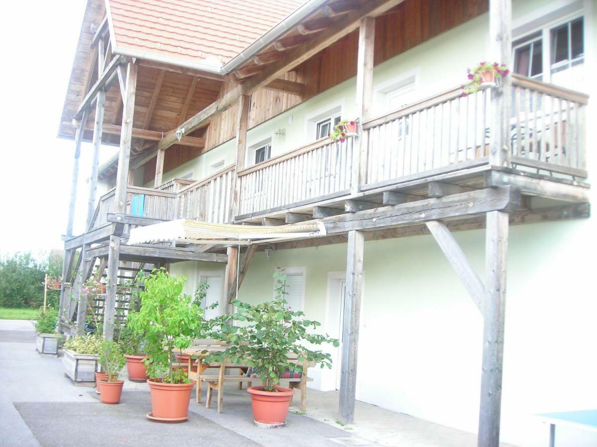 Ferienwohnung Maier フュルステンフェルト エクステリア 写真